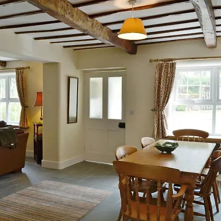 Heggle House *