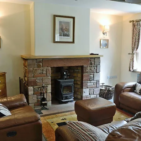 Heggle House